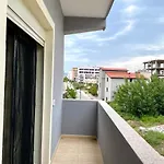 Lumturi Resident Apartamento