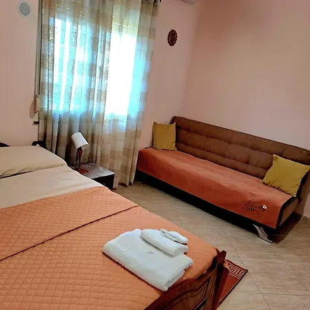 Appartamento Lumturi Resident *