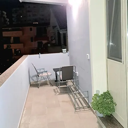 דירה Lumturi Resident