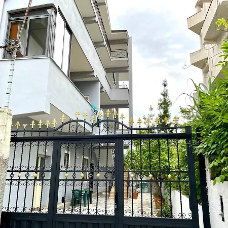 Lumturi Resident Apartment