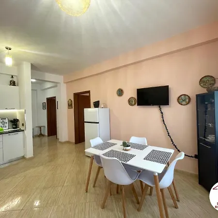 Lumturi Resident * دراس