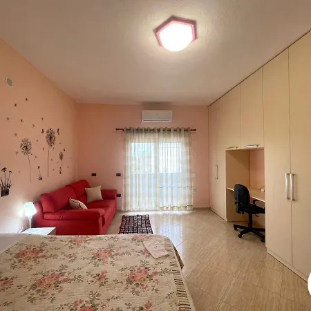 Apartment Lumturi Resident *