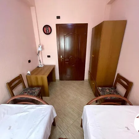 Lumturi Resident شقة دراس
