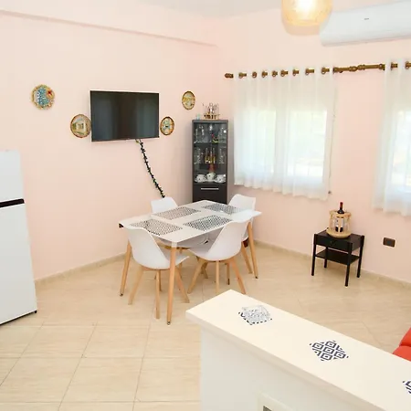 Lumturi Resident * Durrës